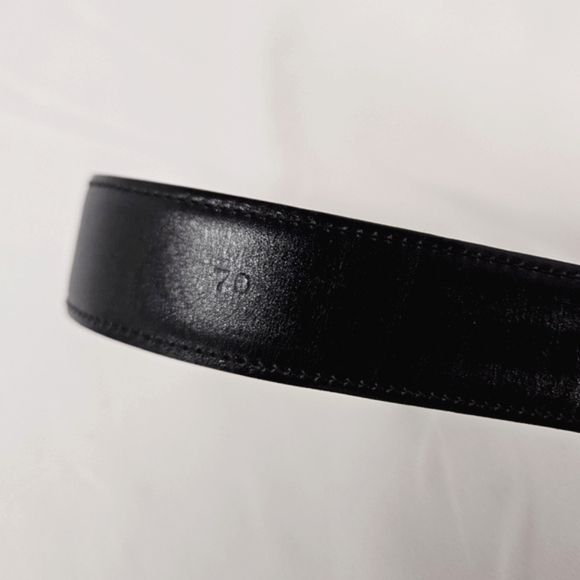 Celine Planet Belt In Navy Blue Leather and Gold Hardware Size 70 / 25 - Picture 10 of 14